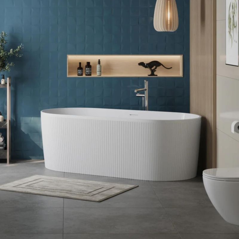 Акриловая ванна BelBagno BB411 1700 800мм.jpg