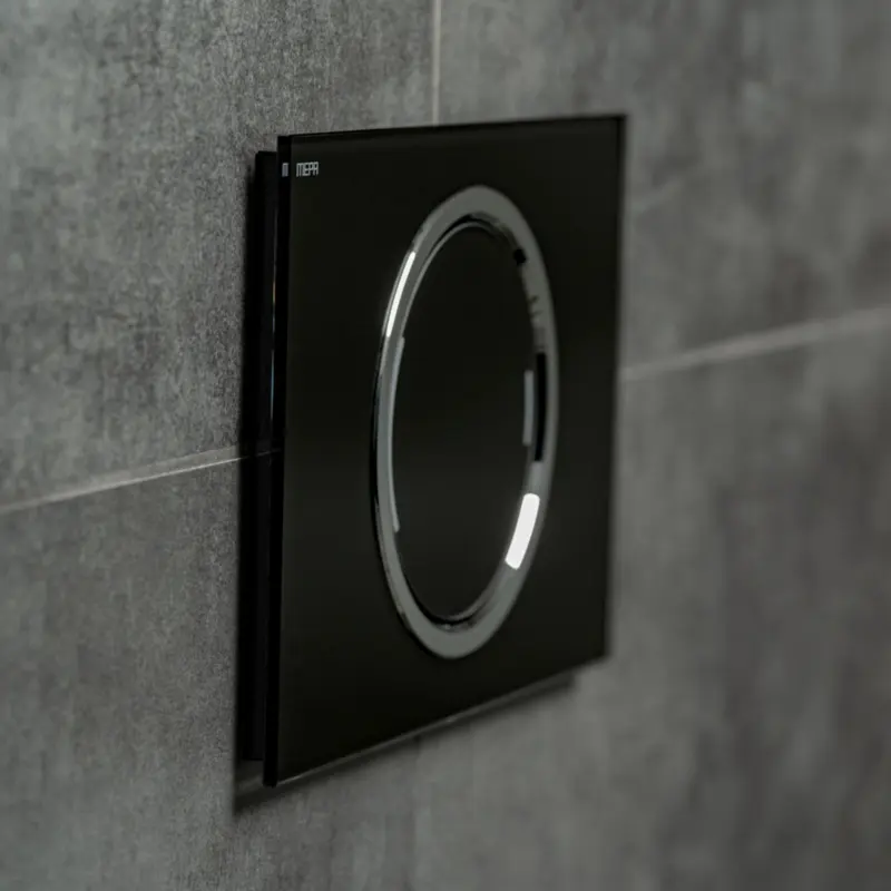 4 Rehau button  black.jpg